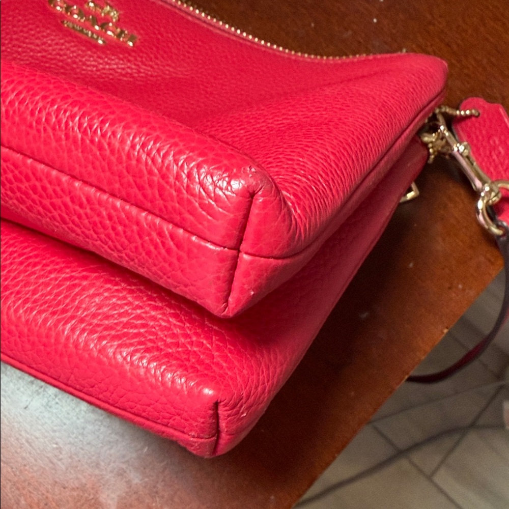 Coach Pebble Leather Cherry red Crossbody Bag - Picture 11 of 12
